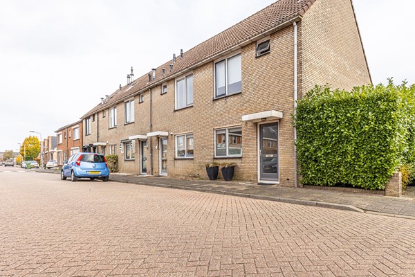 Property photo - Koninginneweg 24, 3281BM Numansdorp